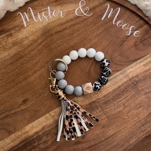 Marble and leopard silicone bead keychain with tassel and evil eye wooden bead